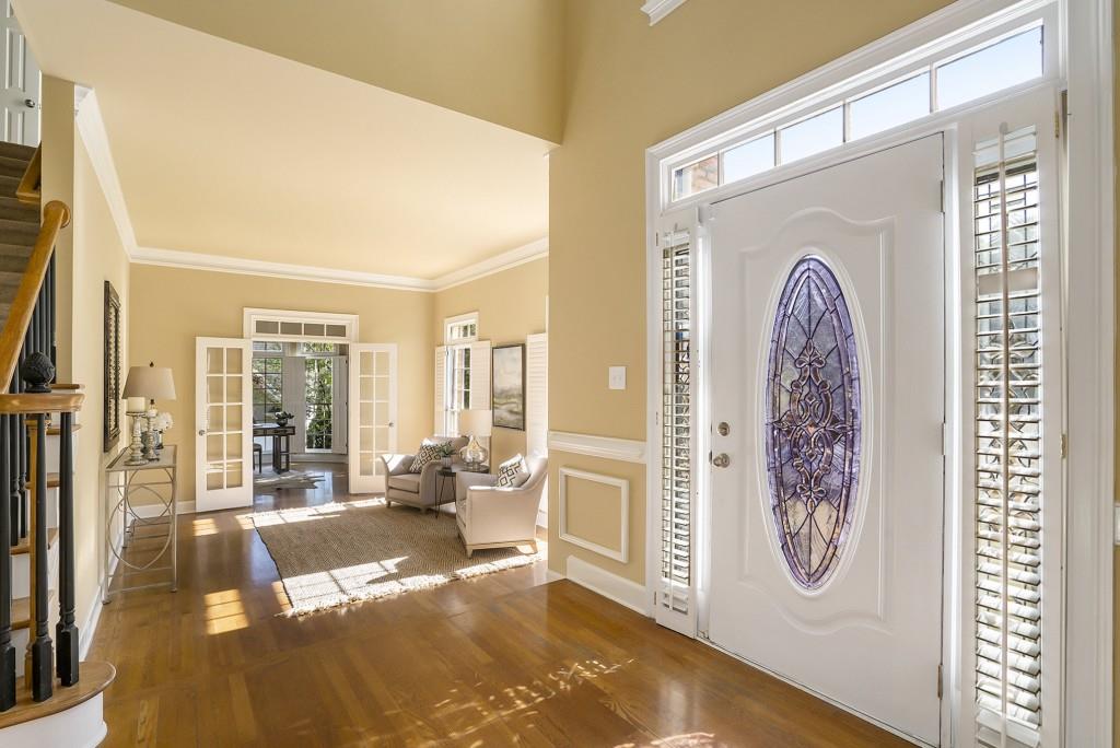 1161 Clarendon Drive