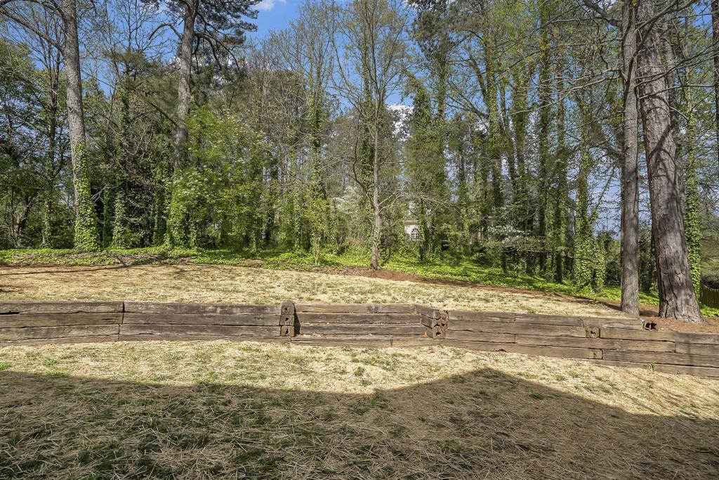 1161 Clarendon Drive