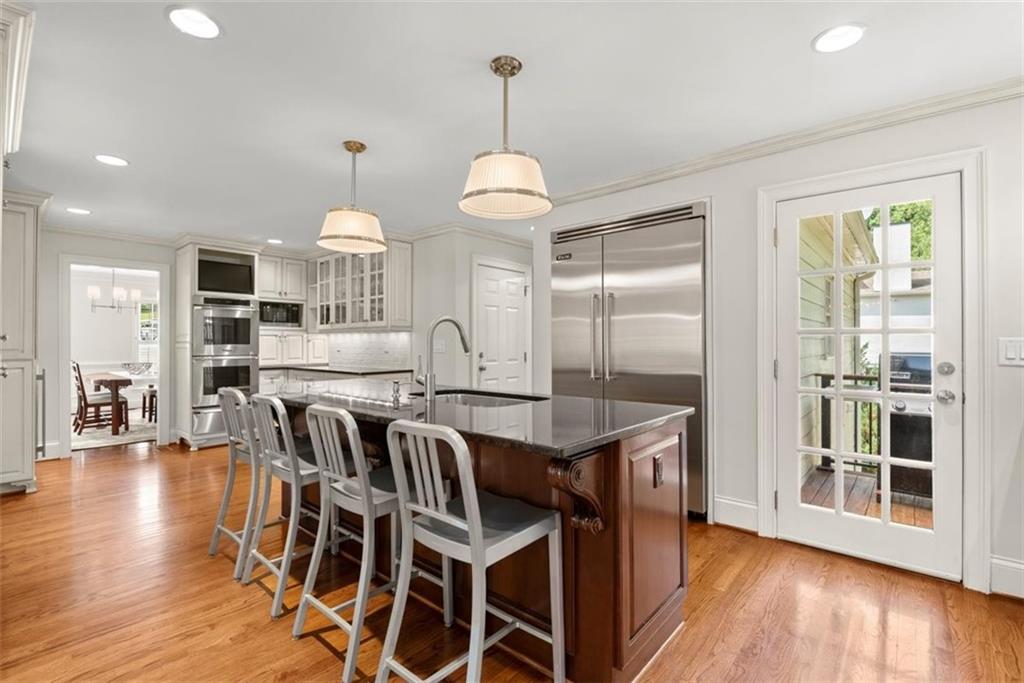 4352 Hampton Woods Drive NE