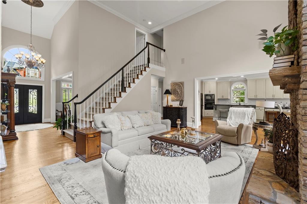 1836 Pemberton Place