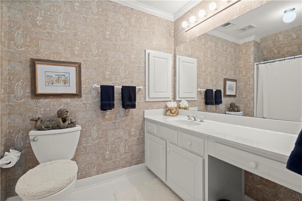 1836 Pemberton Place