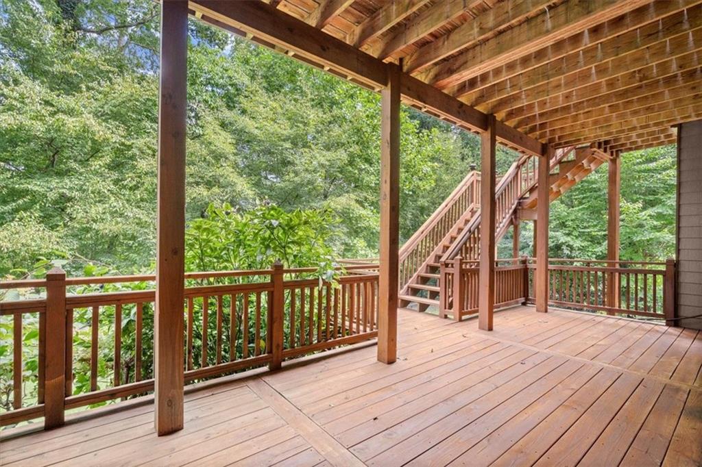 1836 Pemberton Place