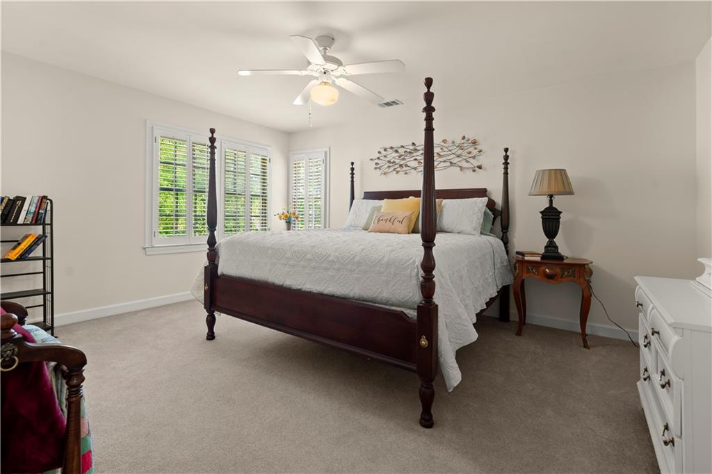 1836 Pemberton Place