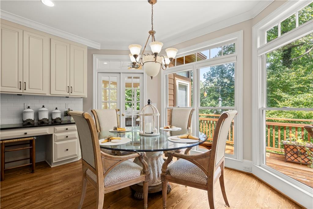 1836 Pemberton Place