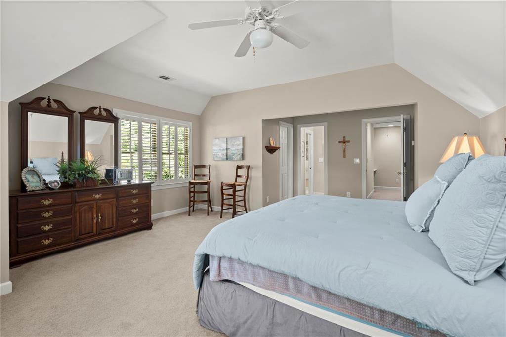 1836 Pemberton Place