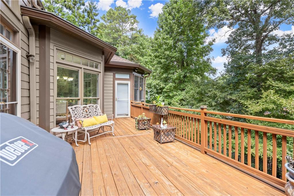 1836 Pemberton Place