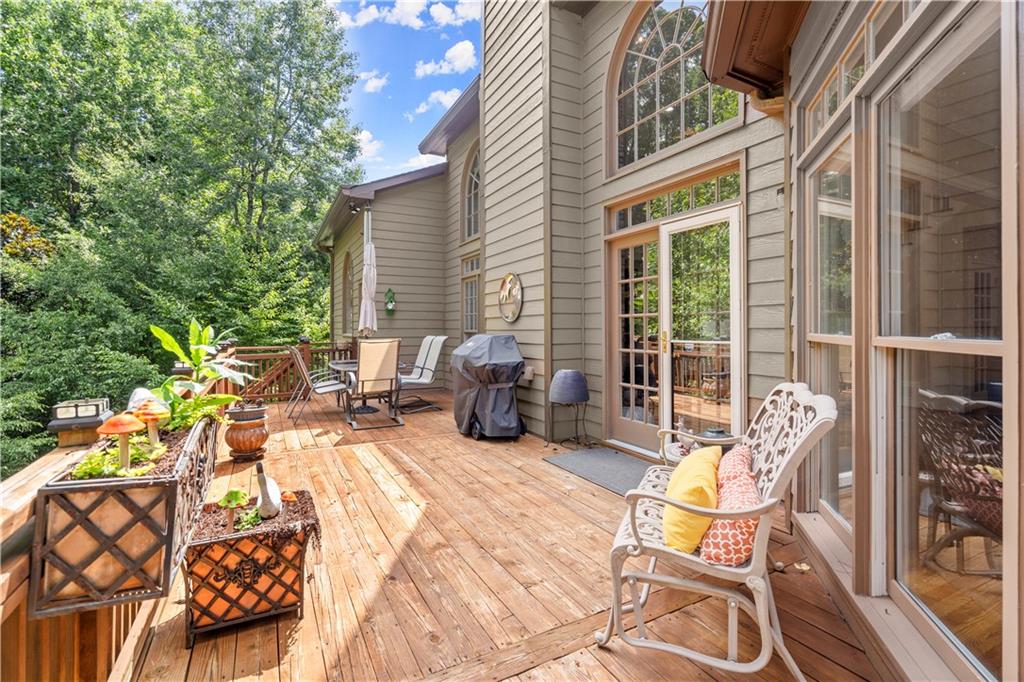 1836 Pemberton Place