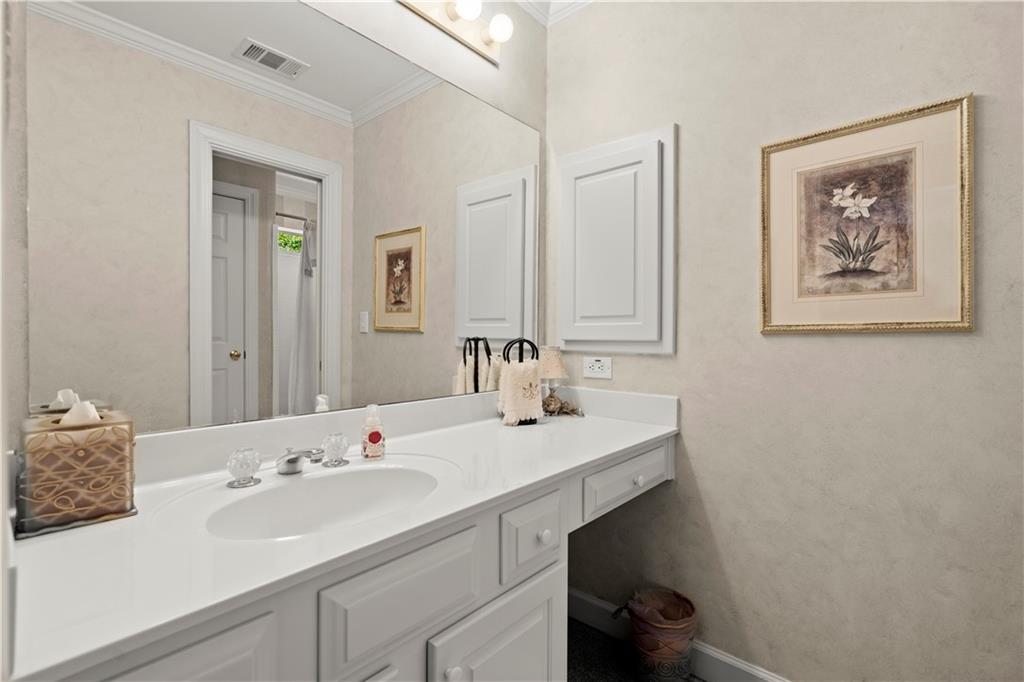 1836 Pemberton Place