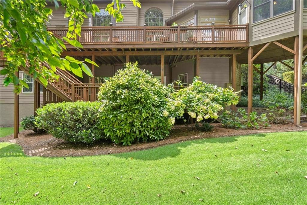 1836 Pemberton Place