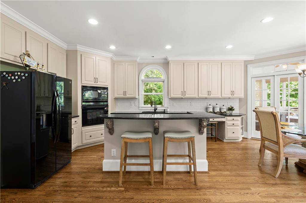 1836 Pemberton Place