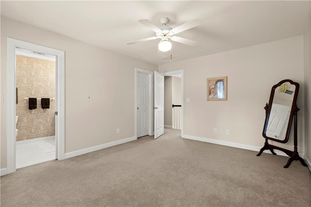 1836 Pemberton Place