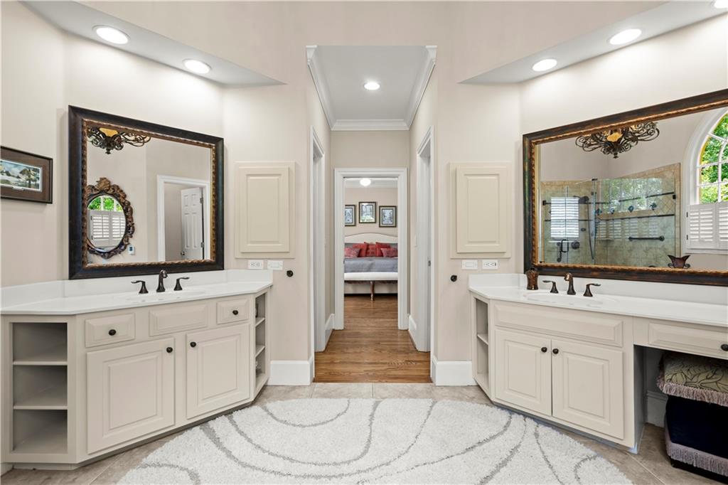 1836 Pemberton Place