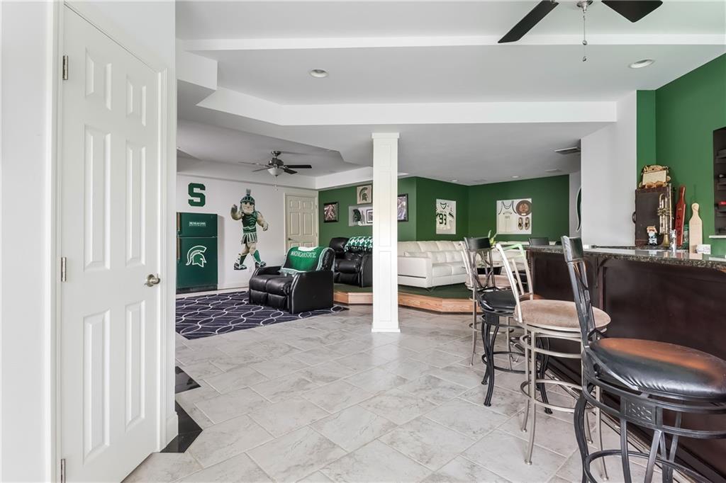 3963 Hazelhurst Lake Drive