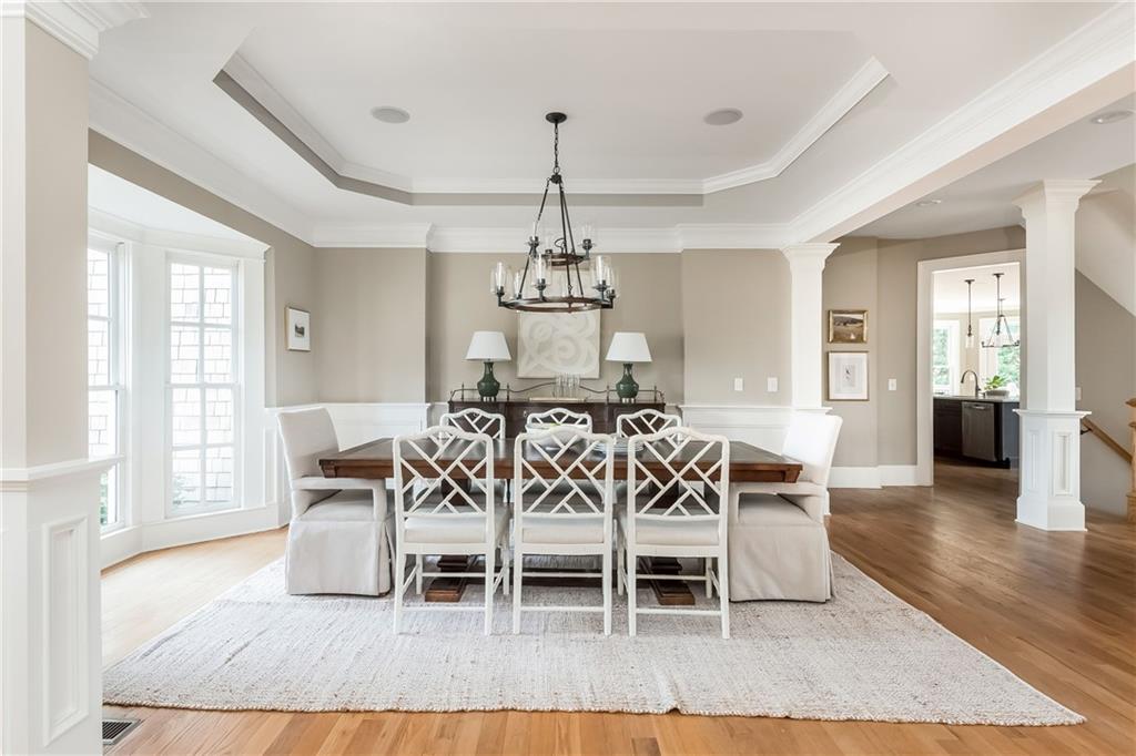 3963 Hazelhurst Lake Drive