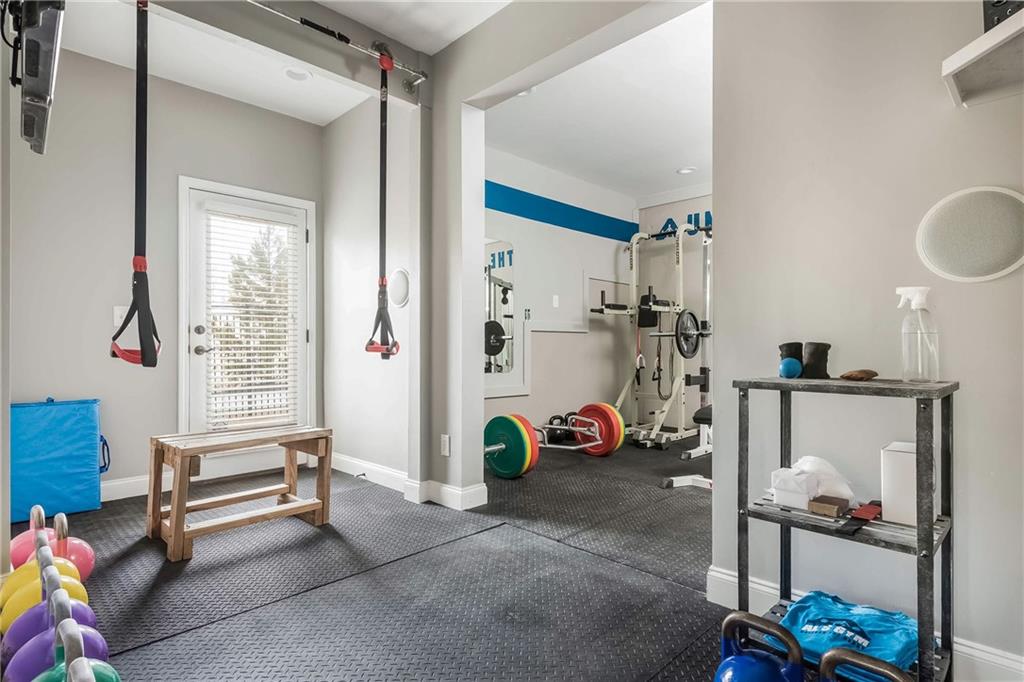 3963 Hazelhurst Lake Drive