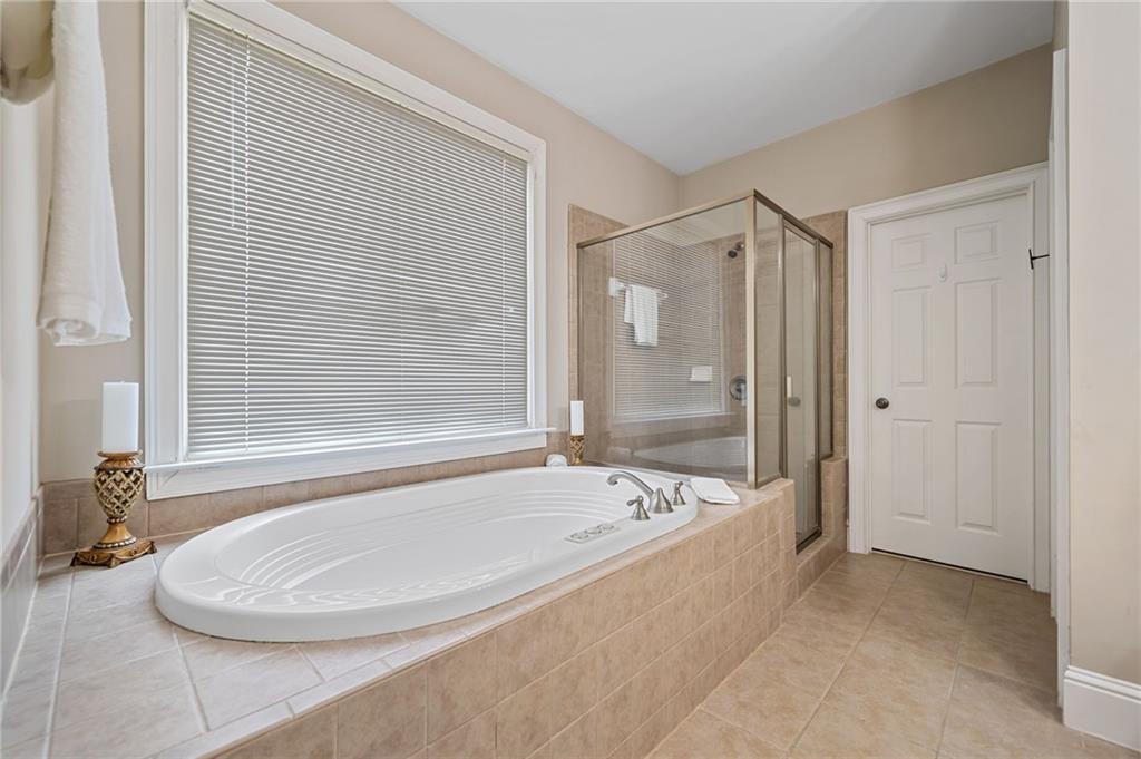 2121 Whitekirk Street NW