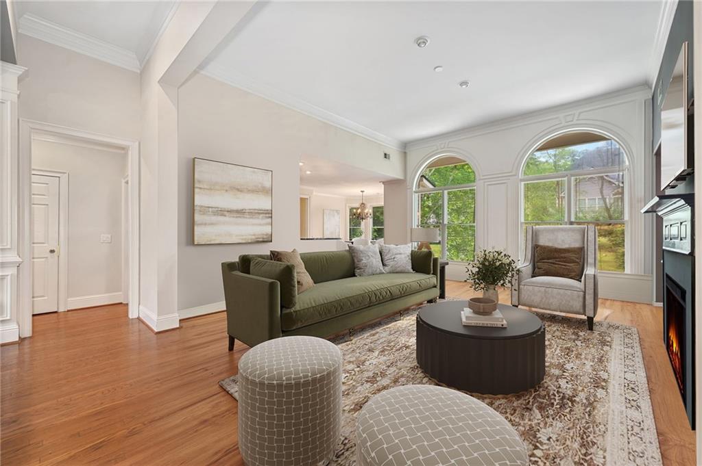 2121 Whitekirk Street NW