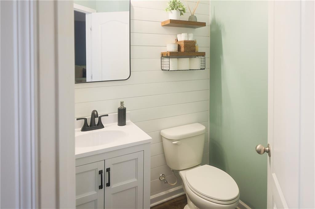 175 Diamond Ridge Avenue