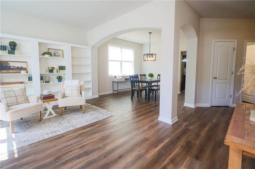 175 Diamond Ridge Avenue