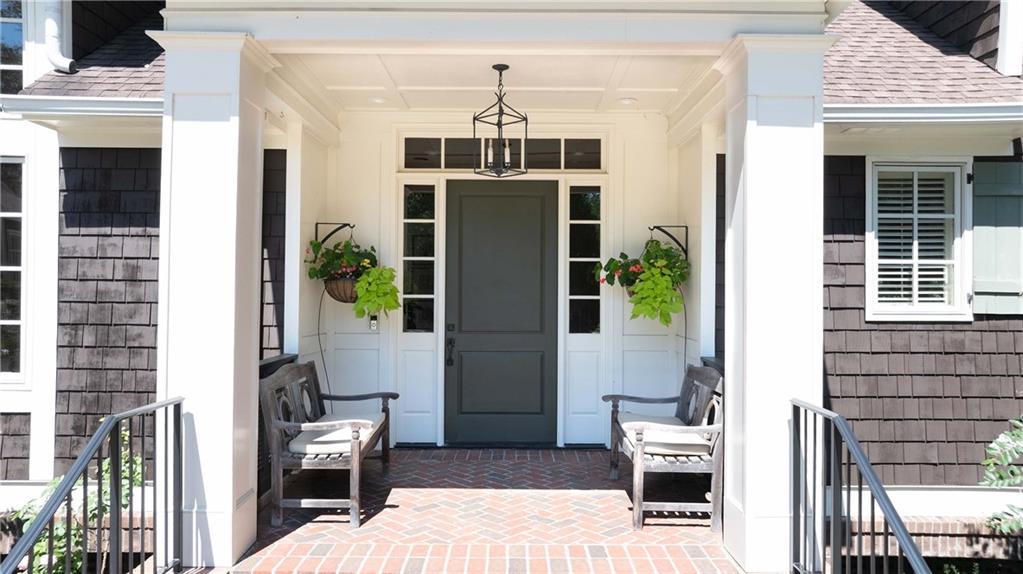 3540 Cochise Drive SE