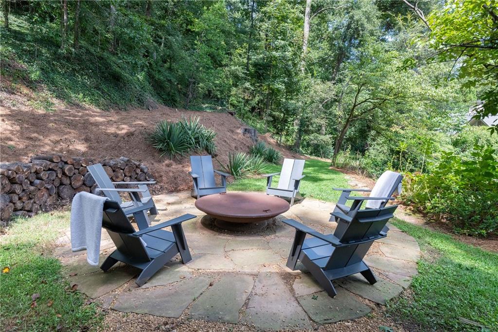 3540 Cochise Drive SE