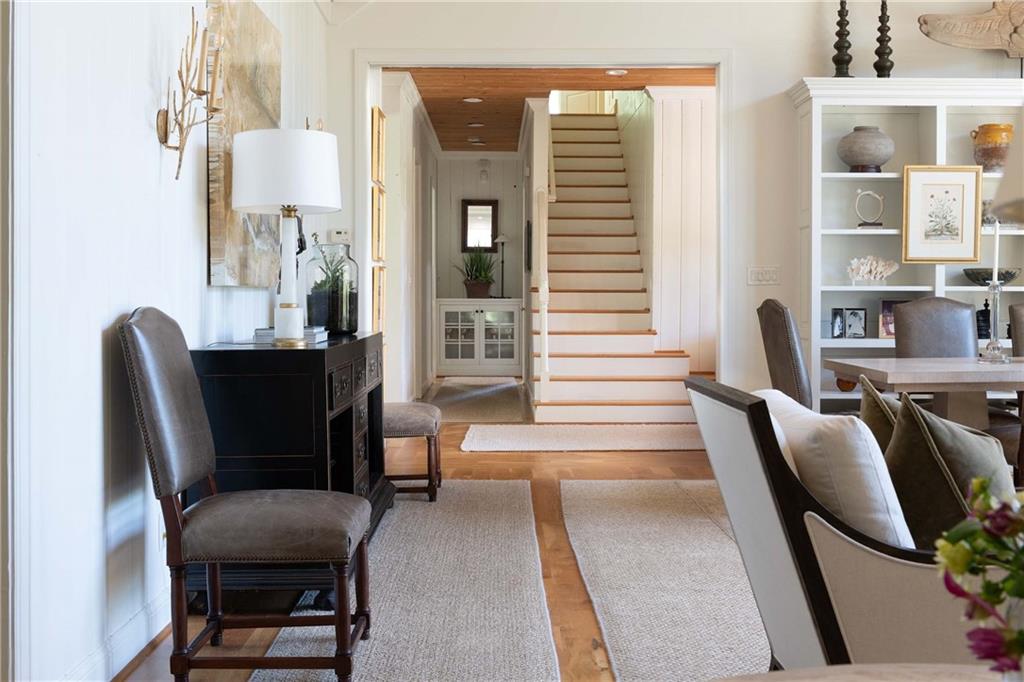 3540 Cochise Drive SE