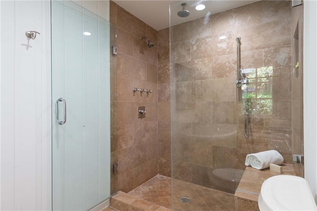 3540 Cochise Drive SE