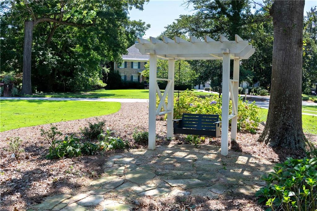 3540 Cochise Drive SE