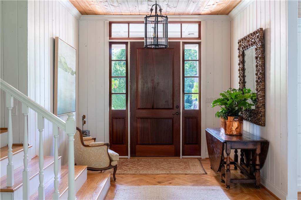 3540 Cochise Drive SE