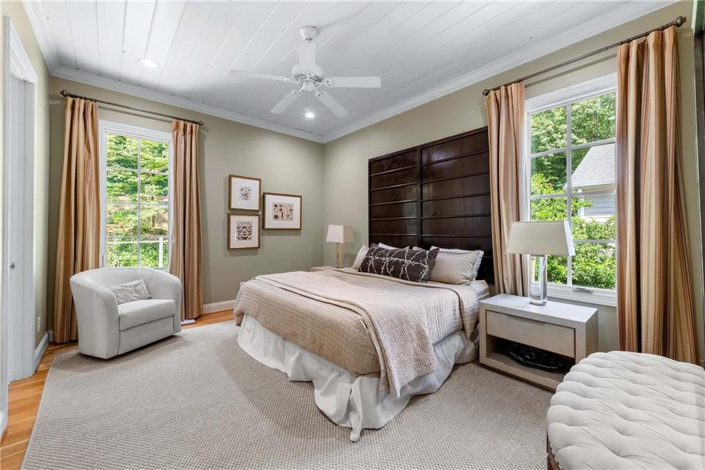 3540 Cochise Drive SE