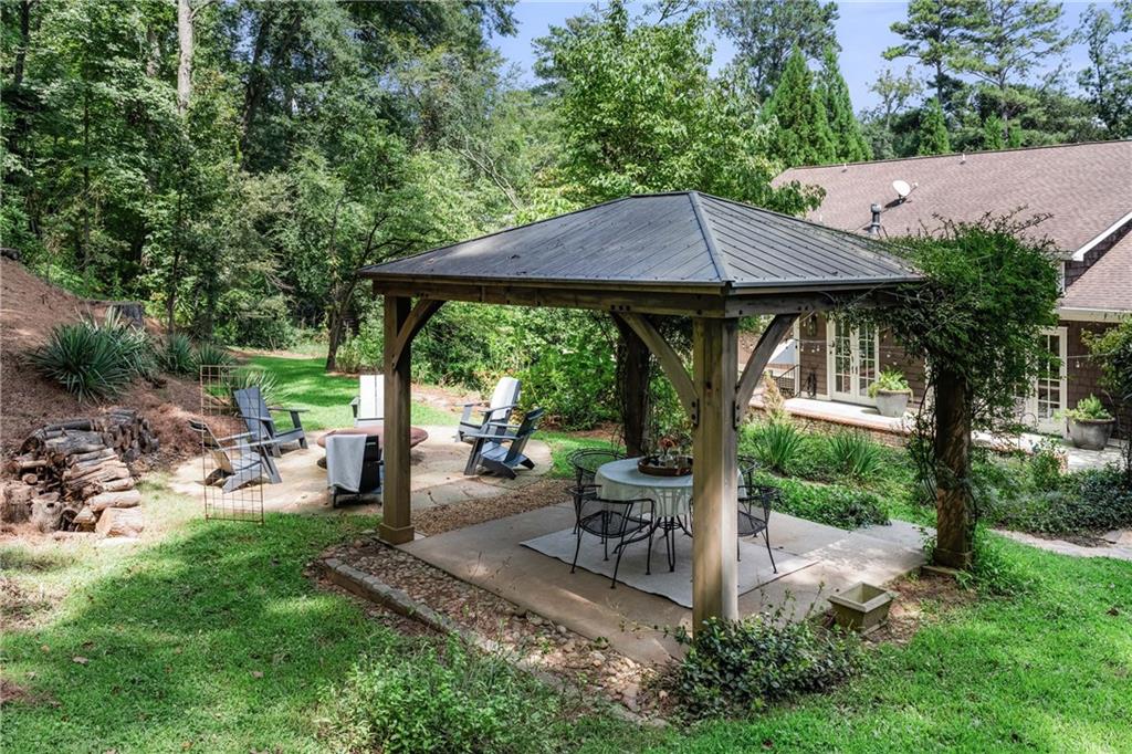 3540 Cochise Drive SE