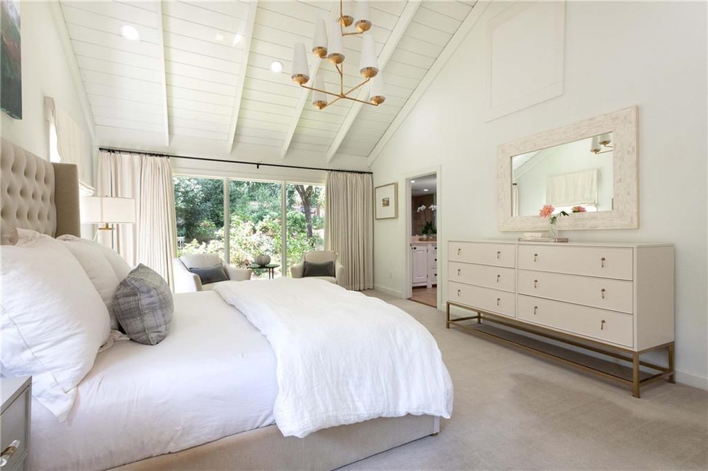 3540 Cochise Drive SE