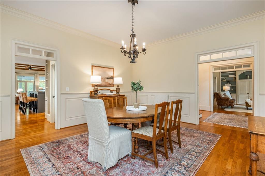 4150 Chimney Heights NE