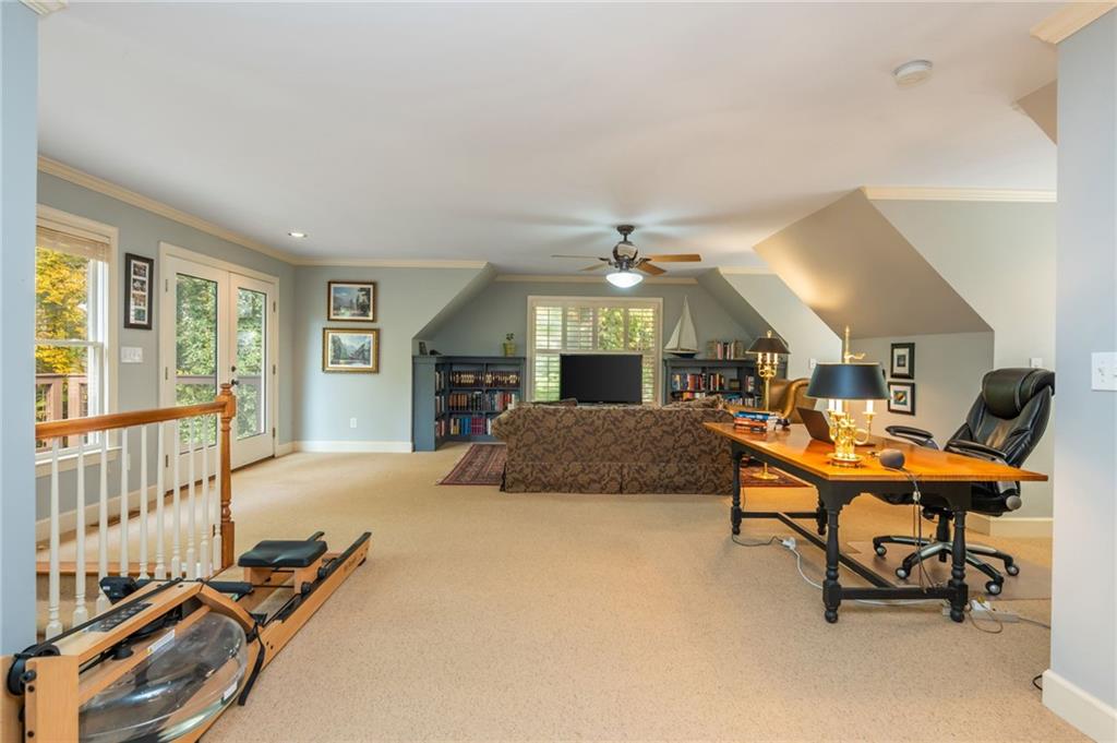 4150 Chimney Heights NE