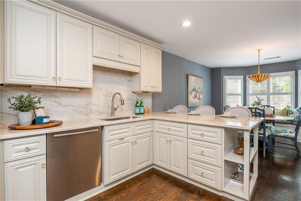 720 Denards Mill SE