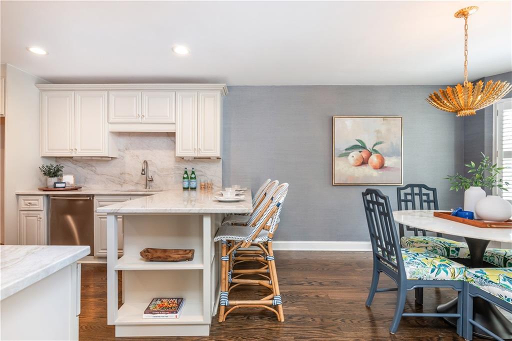 720 Denards Mill SE