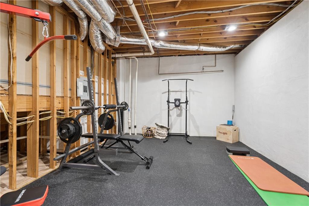2115 Azalea Drive