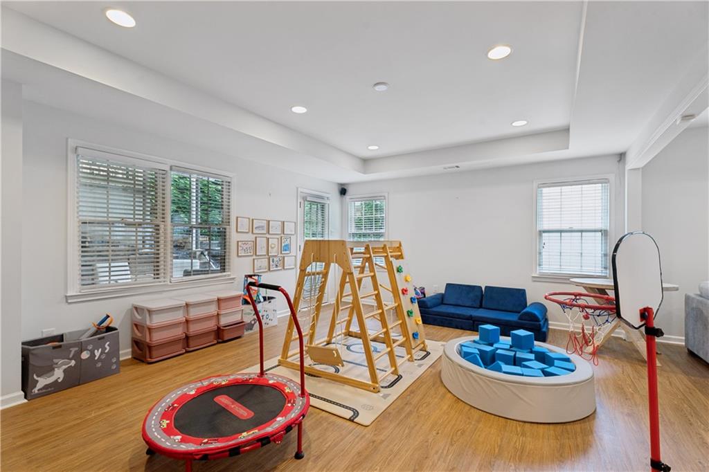 2115 Azalea Drive