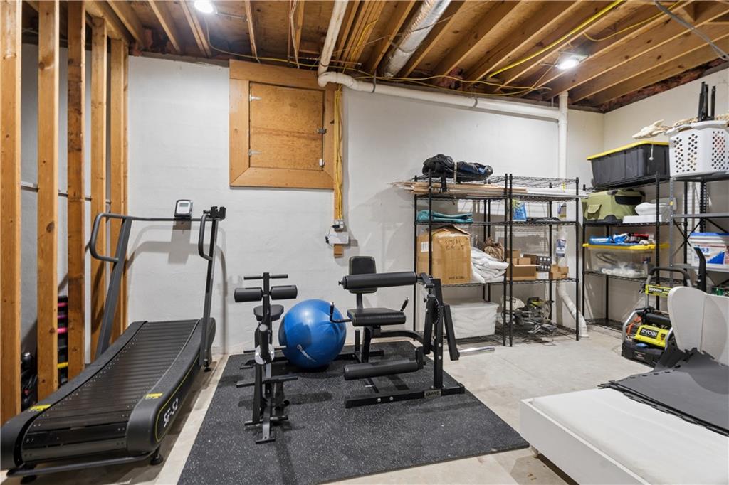 2115 Azalea Drive