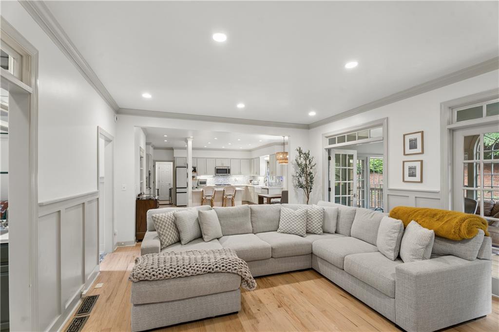 2115 Azalea Drive