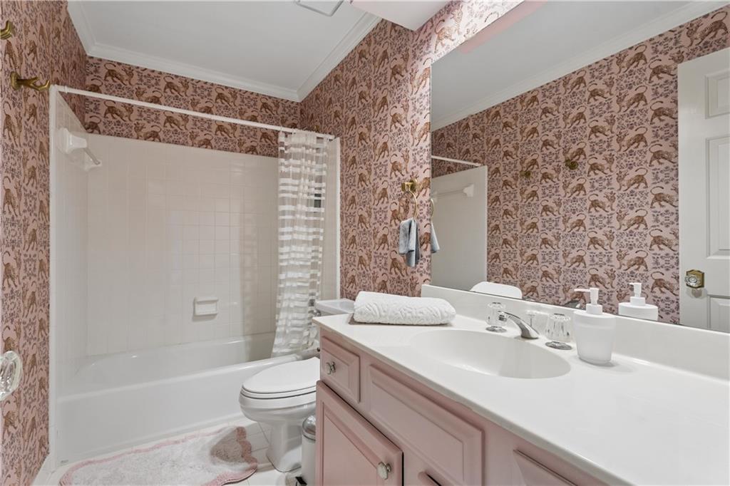2115 Azalea Drive