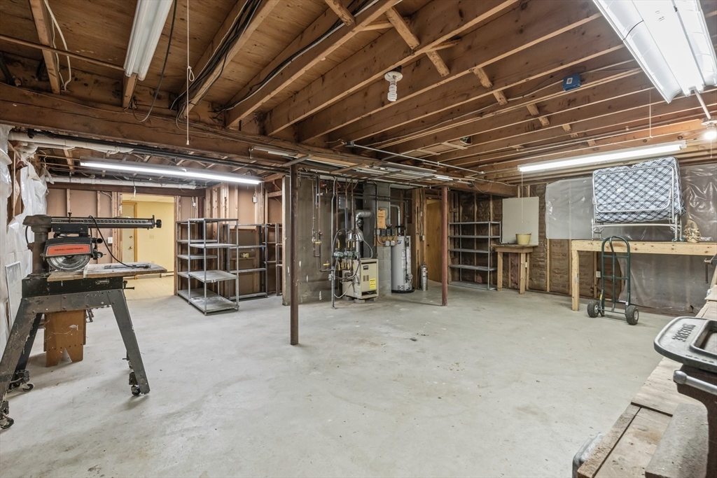 32 Clark Rd