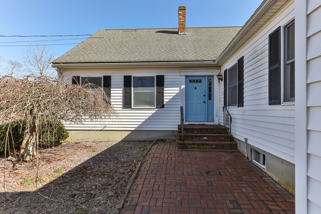 32 Clark Rd