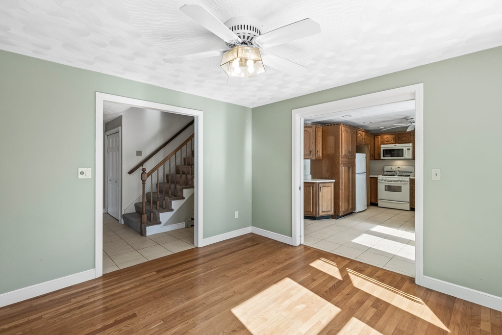 32 Clark Rd