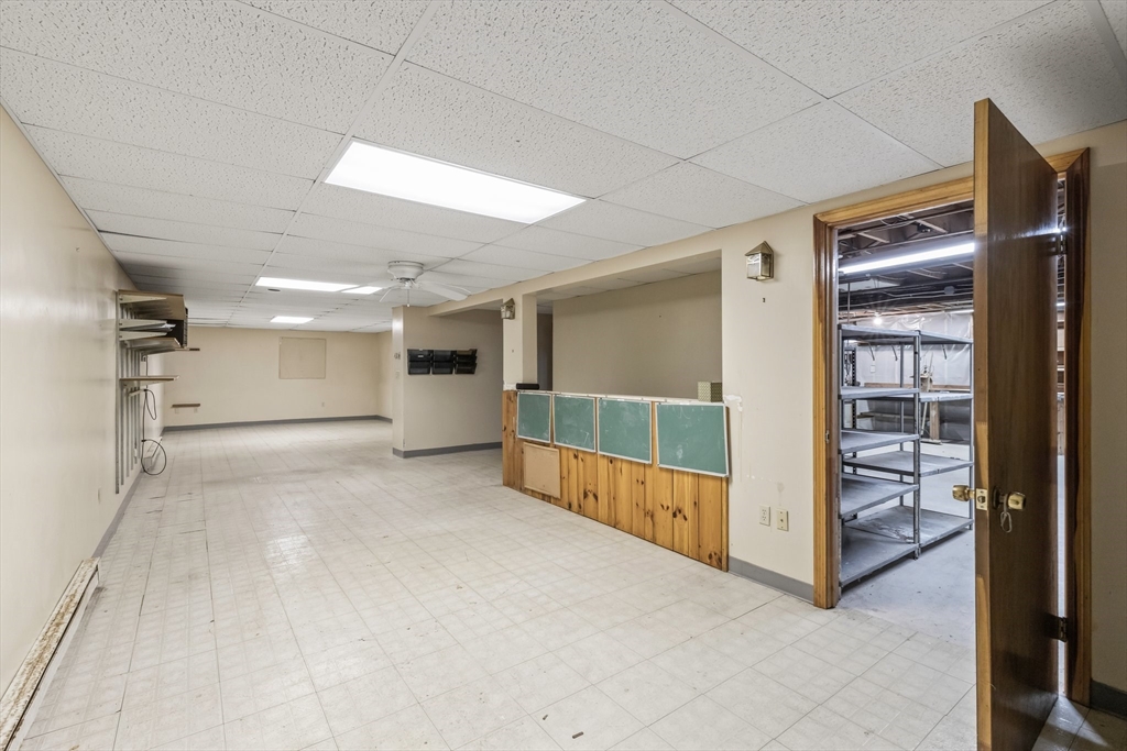 32 Clark Rd
