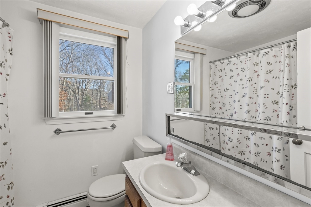 32 Clark Rd
