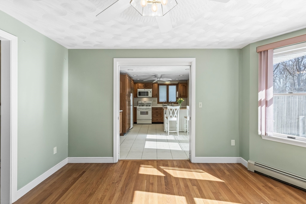 32 Clark Rd