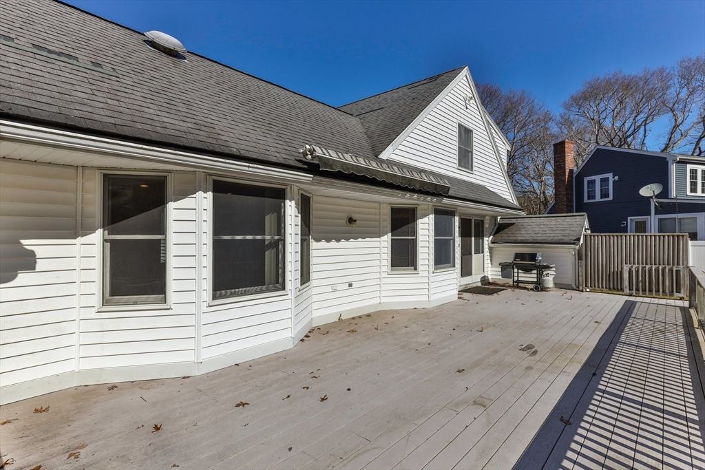 32 Clark Rd