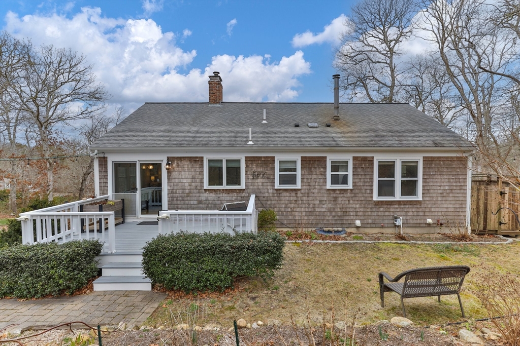 17 Bent Bluff Ln