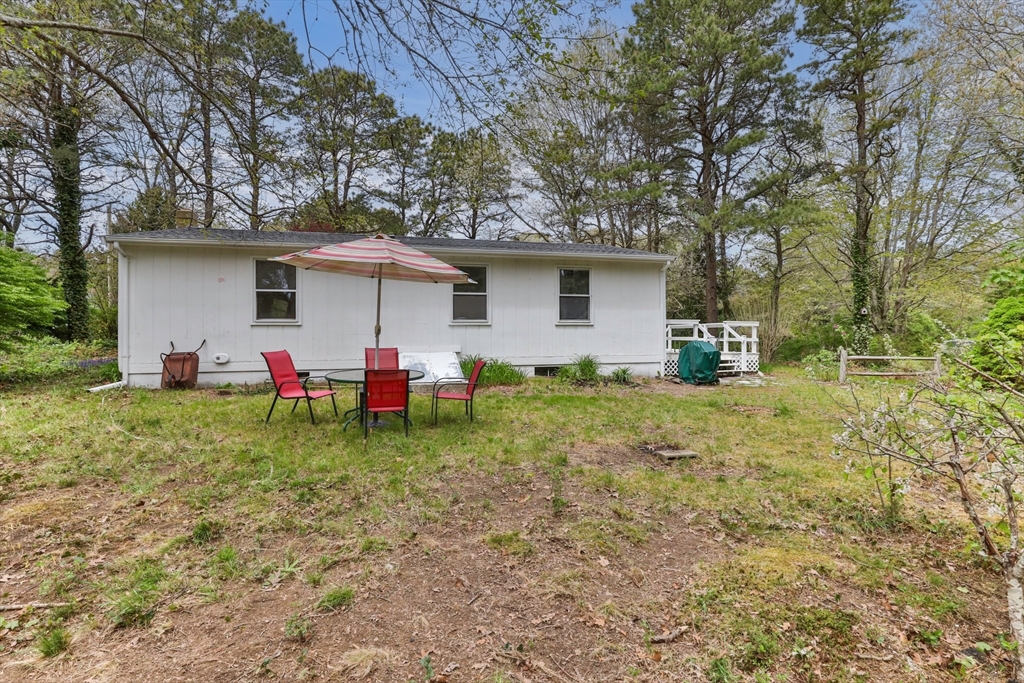 37 Willington Ave